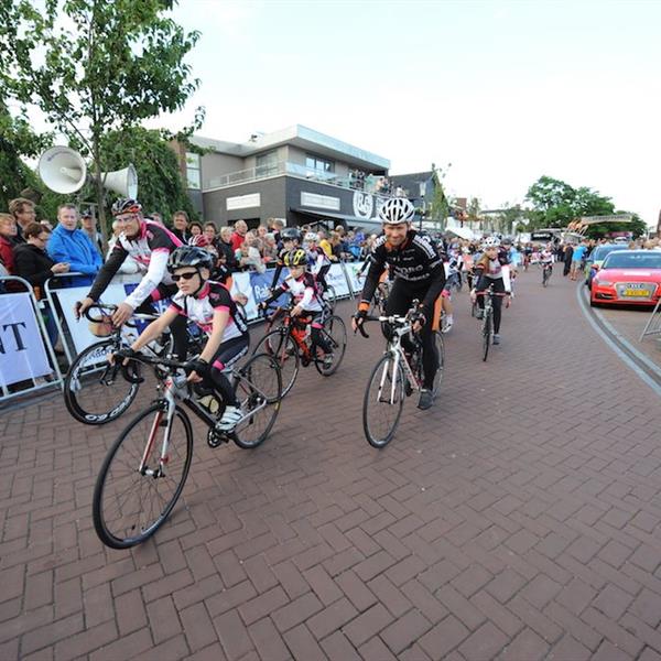 34e Profronde van Surhuisterveen 2015 | Wielrennen Surhuisterveen