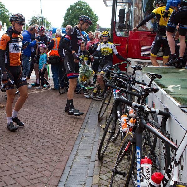 34e Profronde van Surhuisterveen 2015 (2) | Wielrennen Surhuisterveen