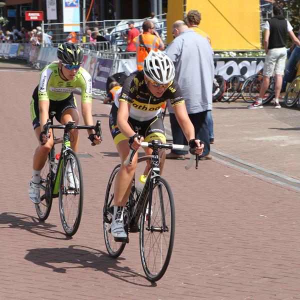 35e Profronde Surhuisterveen 2016 Dames | Wielrennen Surhuisterveen