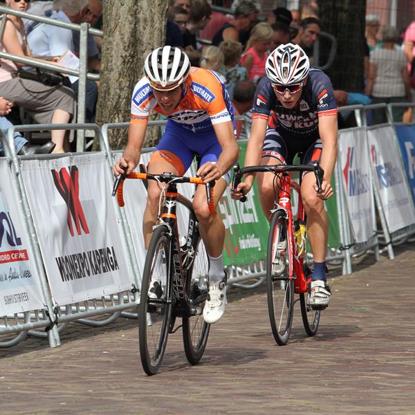 35e Profronde 2016 Elite en beloften | Wielrennen Surhuisterveen