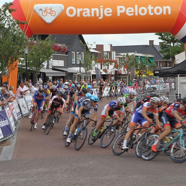 35e Profronde 2016 Elite en beloften | Wielrennen Surhuisterveen
