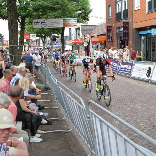 35e Profronde 2016 Elite en beloften | Wielrennen Surhuisterveen