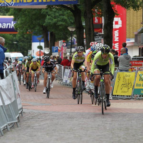34e Profronde van Surhuisterveen 2015 Dames | Wielrennen Surhuisterveen