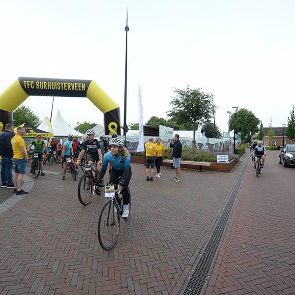 18e Pieter Weening Classic 2023 (foto's Martin de Jong, www.fotopersburomartindejong.nl) | Wielrennen Surhuisterveen