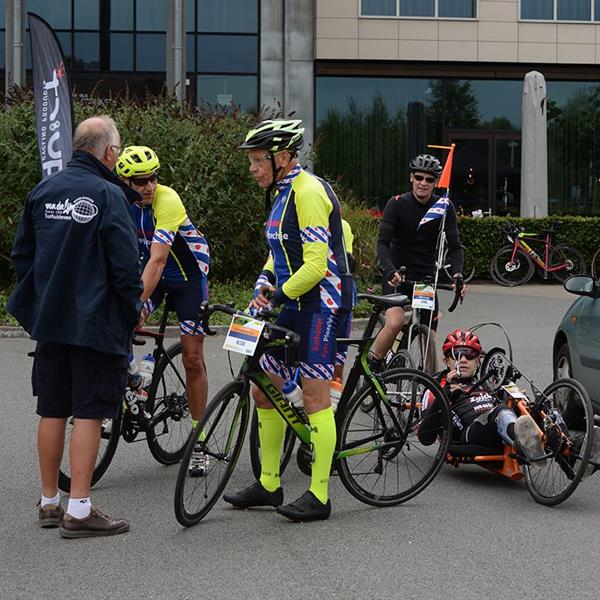 18e Pieter Weening Classic 2023 (foto's Martin de Jong, www.fotopersburomartindejong.nl) | Wielrennen Surhuisterveen