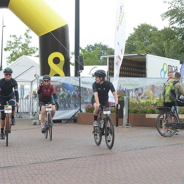 18e Pieter Weening Classic 2023 (foto's Martin de Jong, www.fotopersburomartindejong.nl) | Wielrennen Surhuisterveen