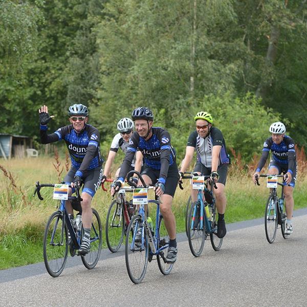 18e Pieter Weening Classic 2023 (foto's Martin de Jong, www.fotopersburomartindejong.nl) | Wielrennen Surhuisterveen