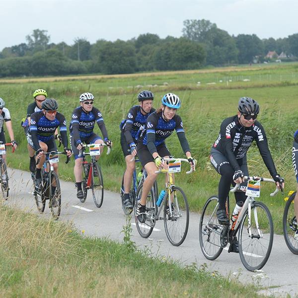 18e Pieter Weening Classic 2023 (foto's Martin de Jong, www.fotopersburomartindejong.nl) | Wielrennen Surhuisterveen