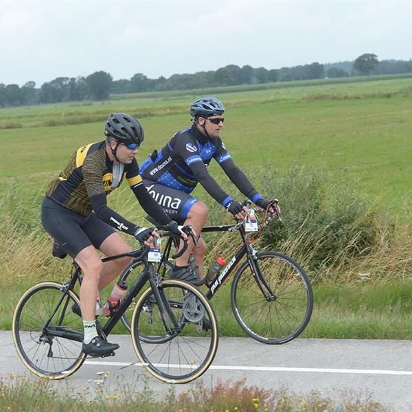 18e Pieter Weening Classic 2023 (foto's Martin de Jong, www.fotopersburomartindejong.nl) | Wielrennen Surhuisterveen