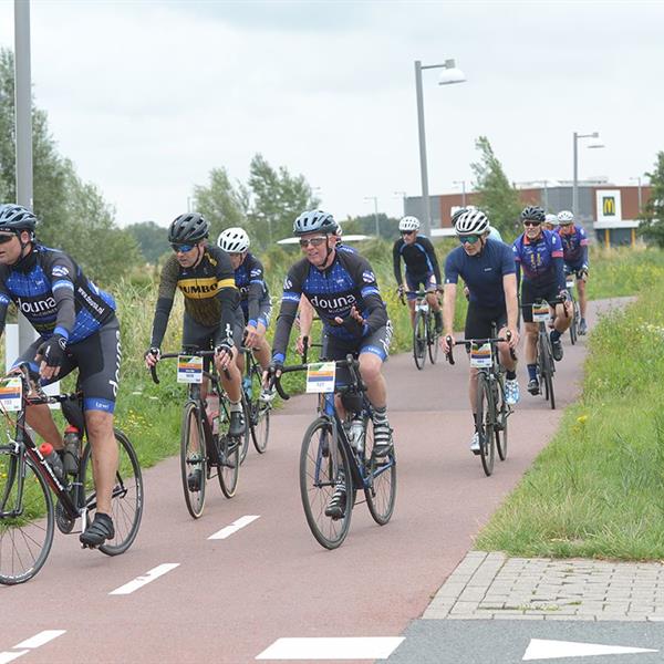 18e Pieter Weening Classic 2023 (foto's Martin de Jong, www.fotopersburomartindejong.nl) | Wielrennen Surhuisterveen