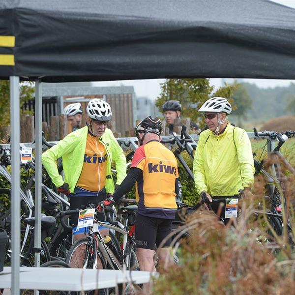 18e Pieter Weening Classic 2023 (foto's Martin de Jong, www.fotopersburomartindejong.nl) | Wielrennen Surhuisterveen
