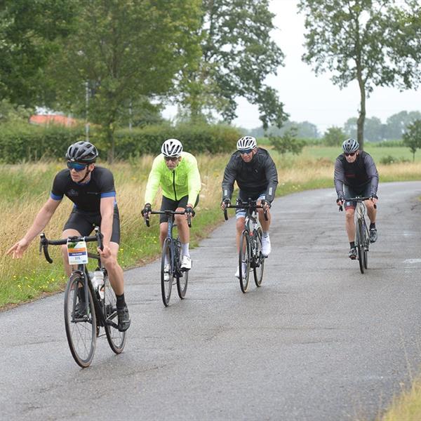 18e Pieter Weening Classic 2023 (foto's Martin de Jong, www.fotopersburomartindejong.nl) | Wielrennen Surhuisterveen