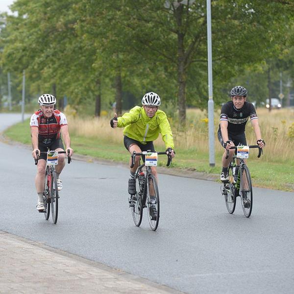 18e Pieter Weening Classic 2023 (foto's Martin de Jong, www.fotopersburomartindejong.nl) | Wielrennen Surhuisterveen