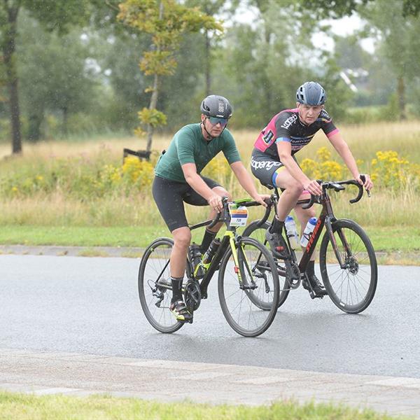 18e Pieter Weening Classic 2023 (foto's Martin de Jong, www.fotopersburomartindejong.nl) | Wielrennen Surhuisterveen