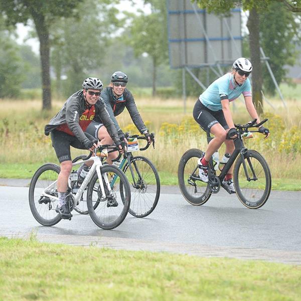 18e Pieter Weening Classic 2023 (foto's Martin de Jong, www.fotopersburomartindejong.nl) | Wielrennen Surhuisterveen