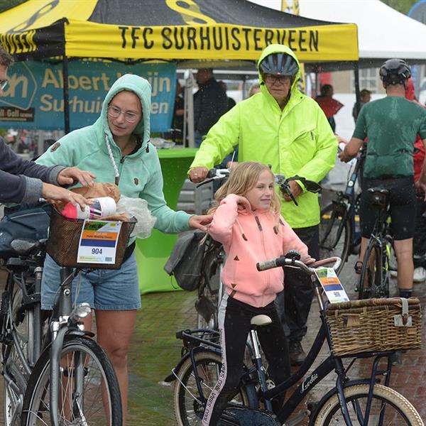 18e Pieter Weening Classic 2023 (foto's Martin de Jong, www.fotopersburomartindejong.nl) | Wielrennen Surhuisterveen
