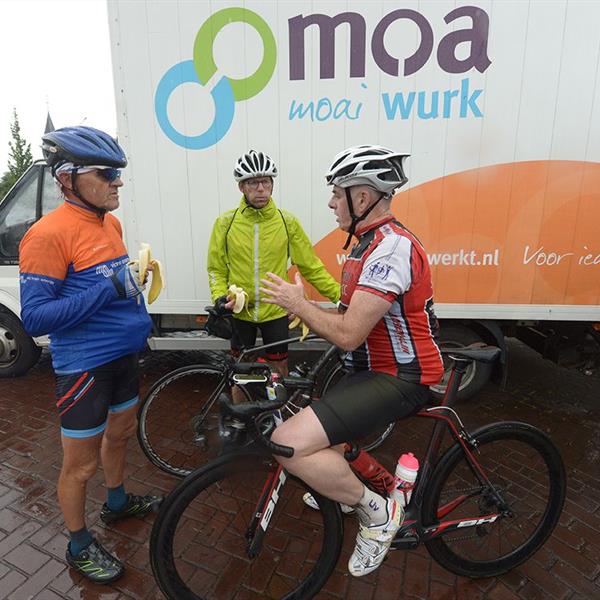 18e Pieter Weening Classic 2023 (foto's Martin de Jong, www.fotopersburomartindejong.nl) | Wielrennen Surhuisterveen