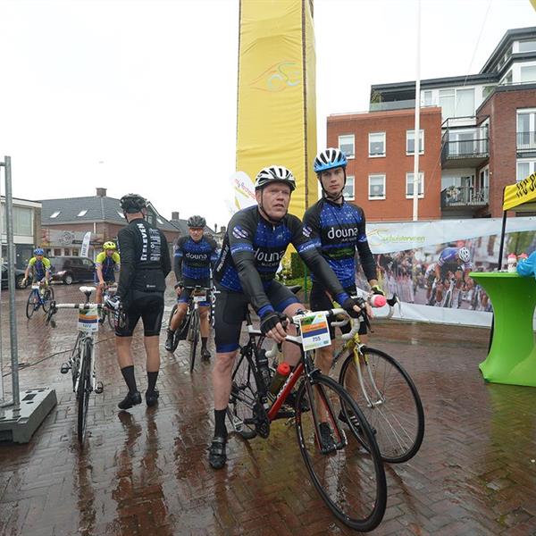 18e Pieter Weening Classic 2023 (foto's Martin de Jong, www.fotopersburomartindejong.nl) | Wielrennen Surhuisterveen