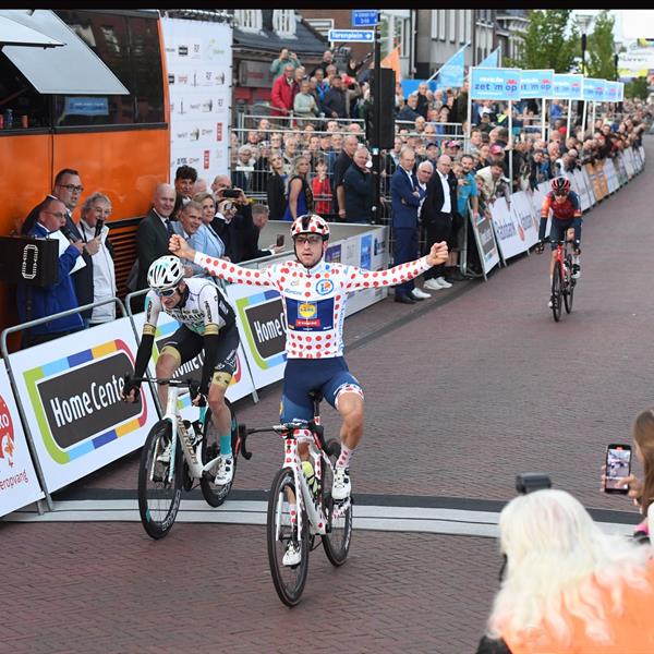 41e Profronde (Foto's Martin de Jong, www.fotopersburomartindejong.nl) | Wielrennen Surhuisterveen