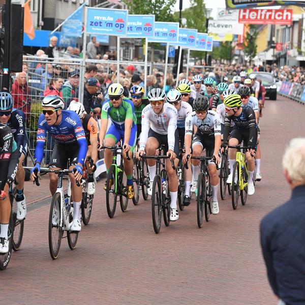 41e Profronde (Foto's Martin de Jong, www.fotopersburomartindejong.nl) | Wielrennen Surhuisterveen