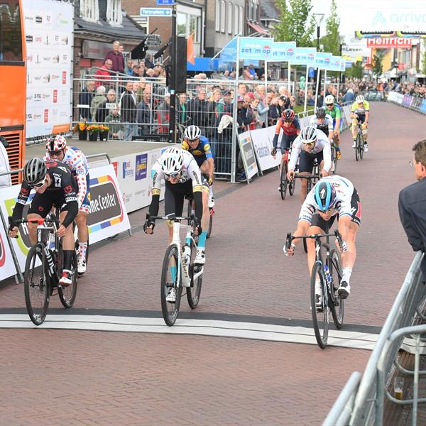 41e Profronde (Foto's Martin de Jong, www.fotopersburomartindejong.nl) | Wielrennen Surhuisterveen