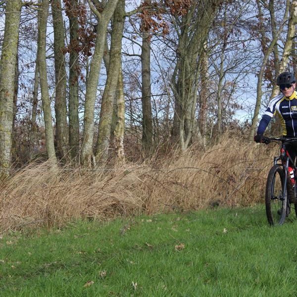 TFCS Veldtoertocht maart 2024 | Wielrennen Surhuisterveen