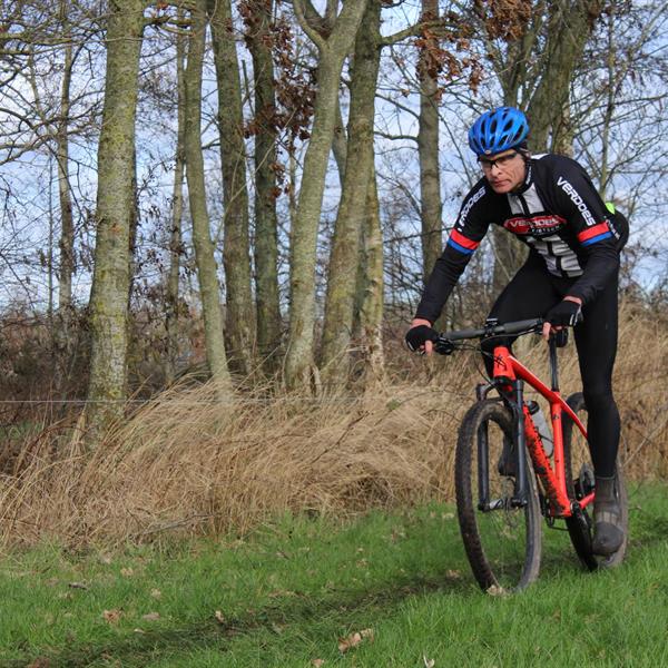 TFCS Veldtoertocht maart 2024 | Wielrennen Surhuisterveen