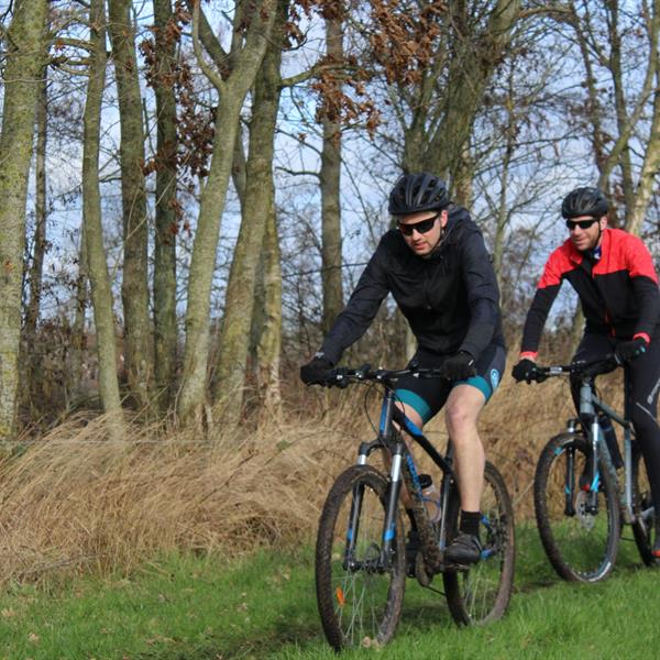 TFCS Veldtoertocht maart 2024 | Wielrennen Surhuisterveen