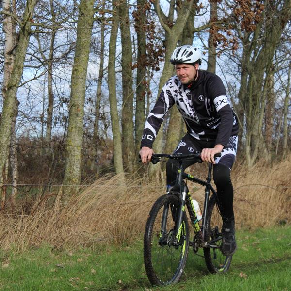 TFCS Veldtoertocht maart 2024 | Wielrennen Surhuisterveen