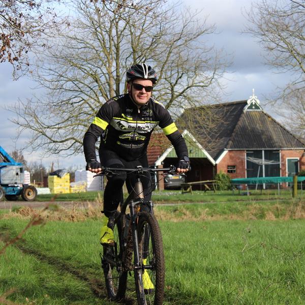 TFCS Veldtoertocht maart 2024 | Wielrennen Surhuisterveen