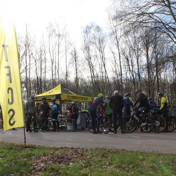 TFCS Veldtoertocht maart 2024 | Wielrennen Surhuisterveen