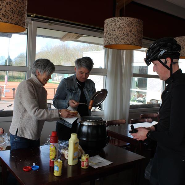 TFCS Veldtoertocht maart 2024 | Wielrennen Surhuisterveen