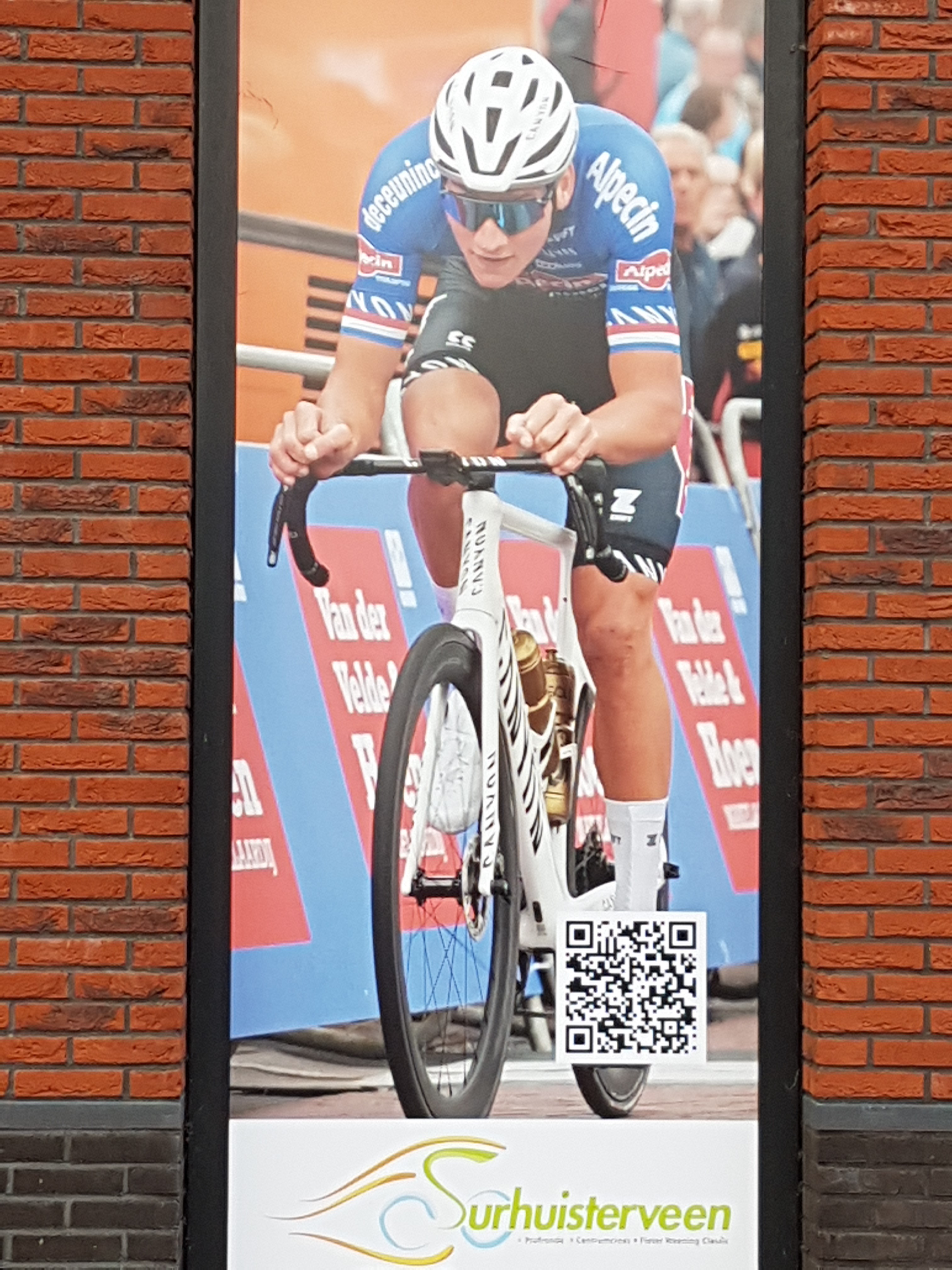 Megadeal voor wereldkampioen Mathieu van der Poel