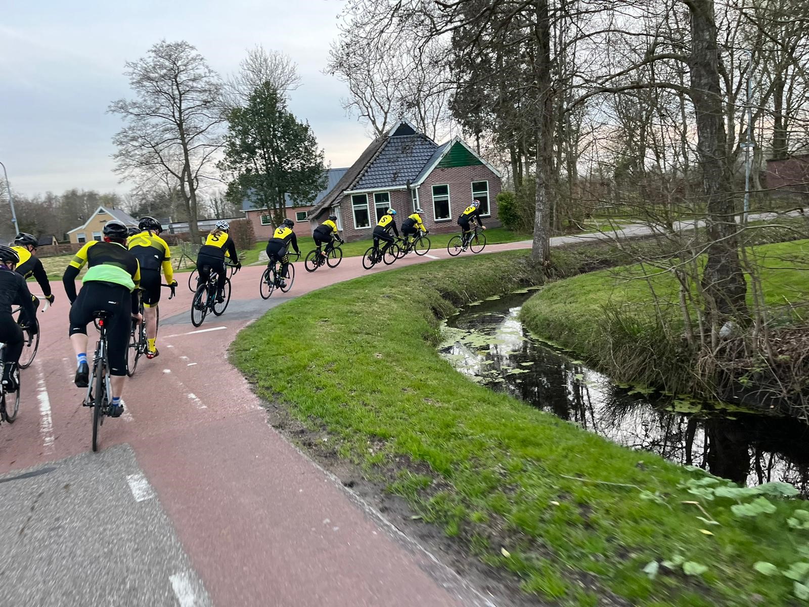  Clubritten TFC Surhuisterveen op maandag en woensdag gestart 