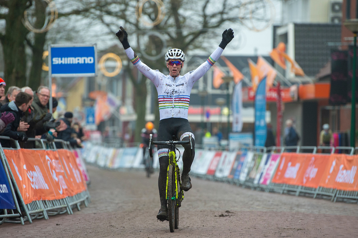 Erik Dekker en Lars Rietveld eerste kampioenen NK Veldrijden (update4)