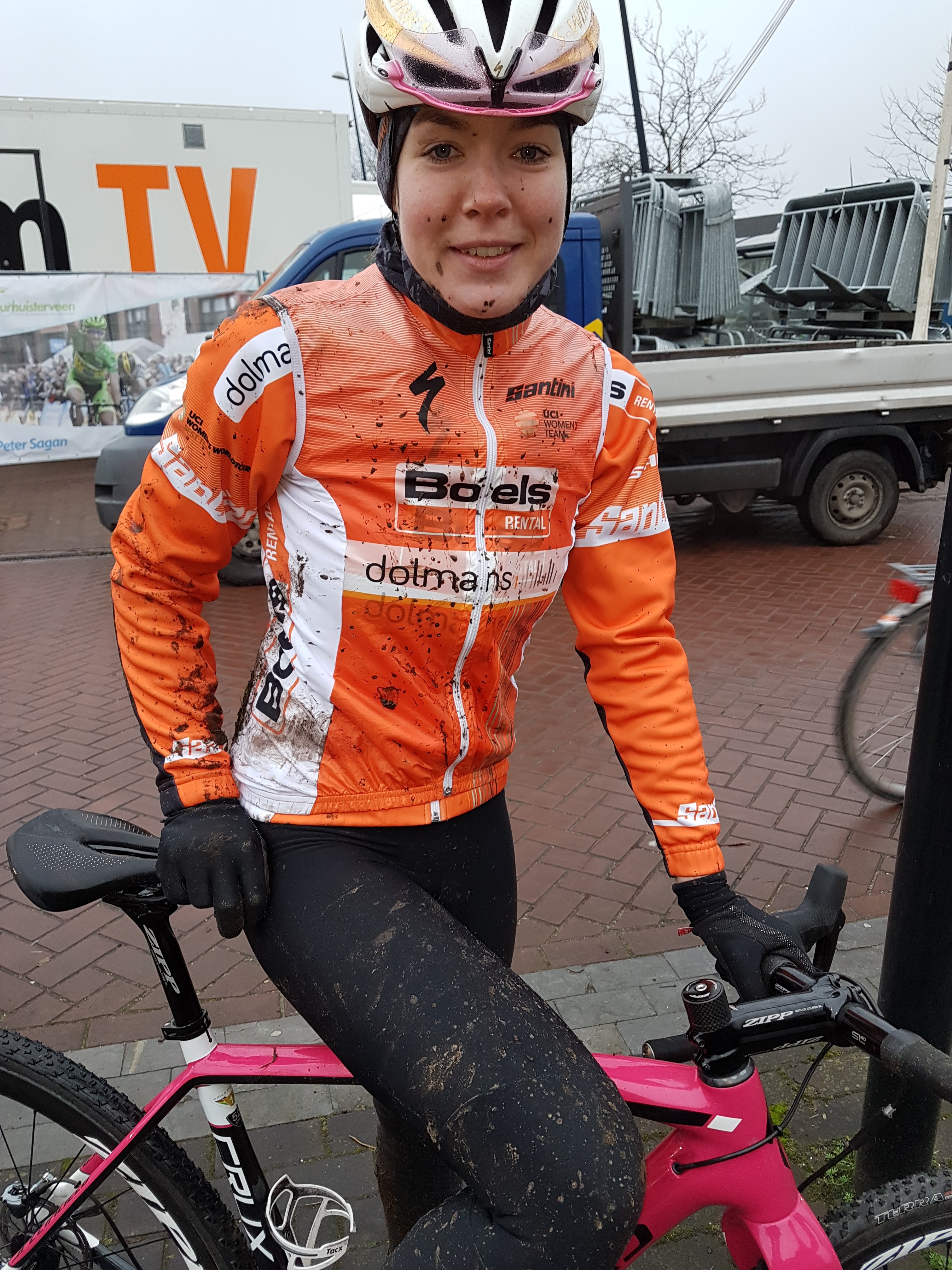 Anna van der Breggen eerste leidster in Healty Ageing Tour