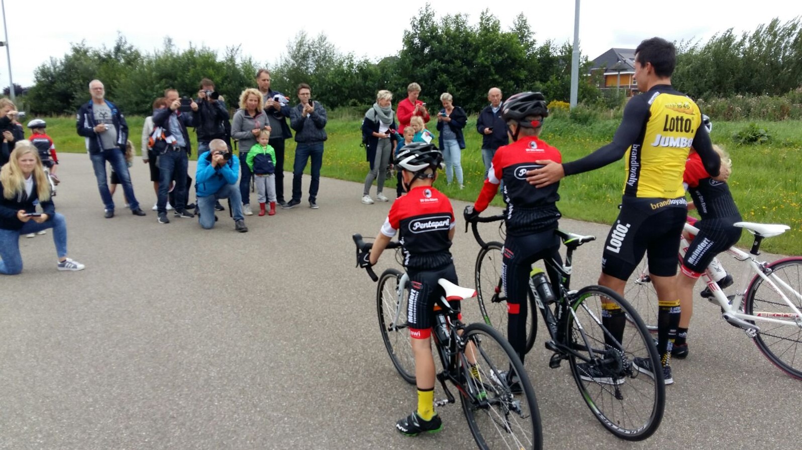 Fietsclinic voor jeugd op Profrondedag