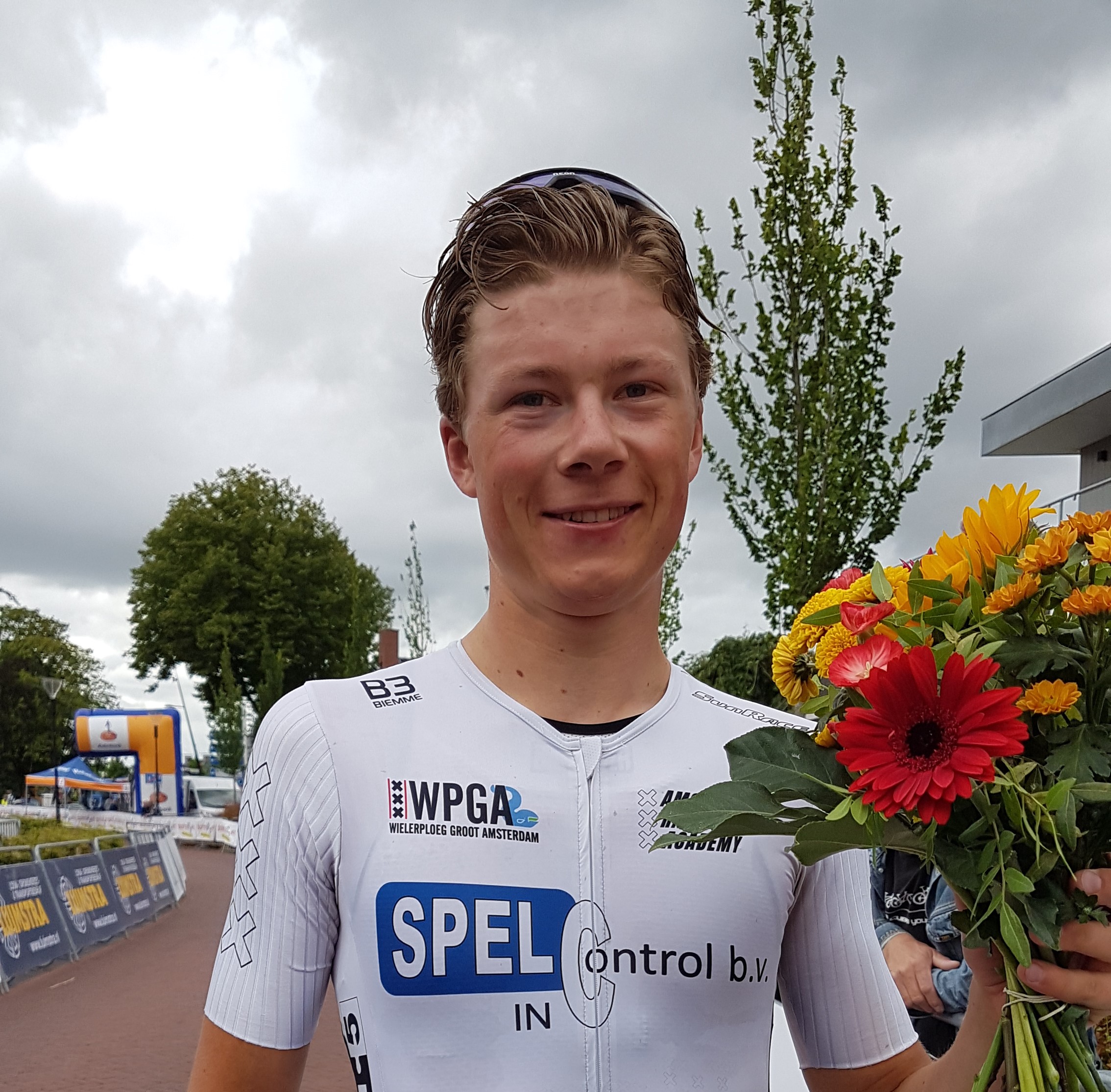 Jelte Krijnsen blijft verbazen en wint ook Druivenkoers Overijse