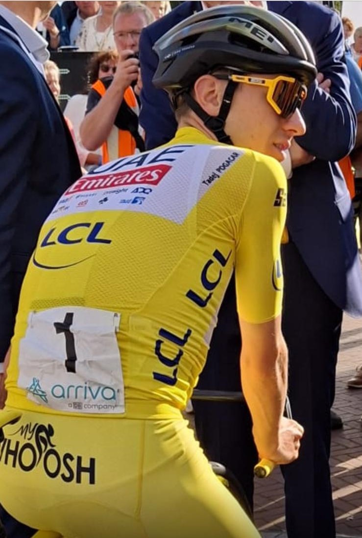 Tadej Pogačar  afgetekend aan de leiding in UCI Ranking
