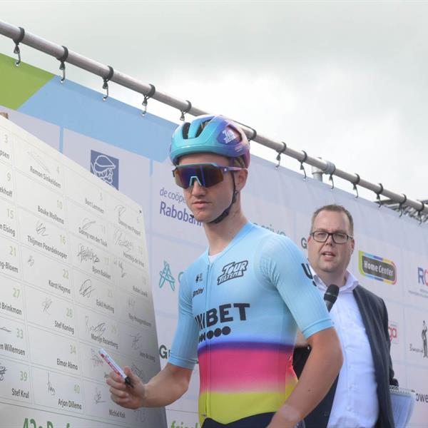 42e Profronde - Foto's Martin de Jong (www.fotopersburomartindejong.nl) | Wielrennen Surhuisterveen