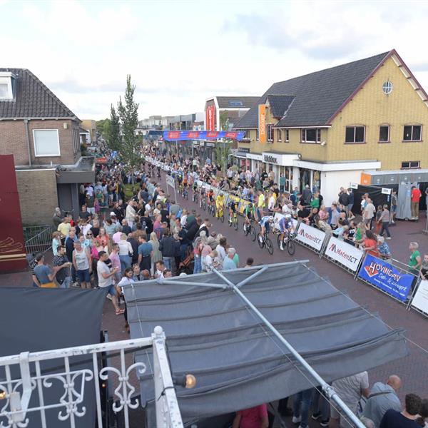 42e Profronde - Foto's Martin de Jong (www.fotopersburomartindejong.nl) | Wielrennen Surhuisterveen