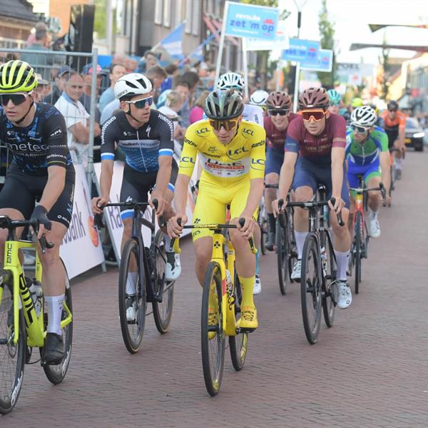 42e Profronde - Foto's Martin de Jong (www.fotopersburomartindejong.nl) | Wielrennen Surhuisterveen