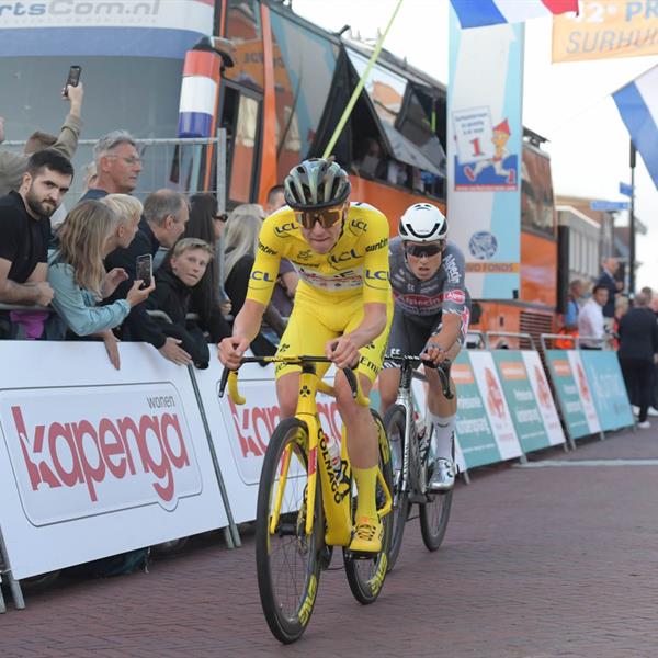 42e Profronde - Foto's Martin de Jong (www.fotopersburomartindejong.nl) | Wielrennen Surhuisterveen