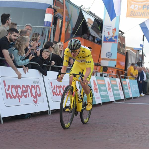 42e Profronde - Foto's Martin de Jong (www.fotopersburomartindejong.nl) | Wielrennen Surhuisterveen