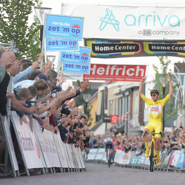 42e Profronde - Foto's Martin de Jong (www.fotopersburomartindejong.nl) | Wielrennen Surhuisterveen