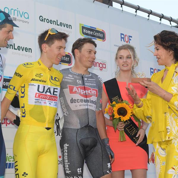 42e Profronde - Foto's Martin de Jong (www.fotopersburomartindejong.nl) | Wielrennen Surhuisterveen