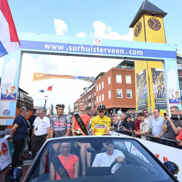 42e Profronde - Foto's Martin de Jong (www.fotopersburomartindejong.nl) | Wielrennen Surhuisterveen