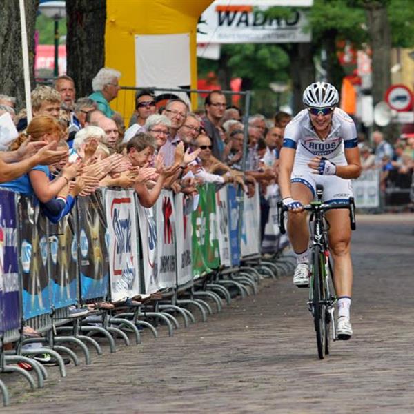 32e Profronde Surhuisterveen 2013 - Dames | Wielrennen Surhuisterveen