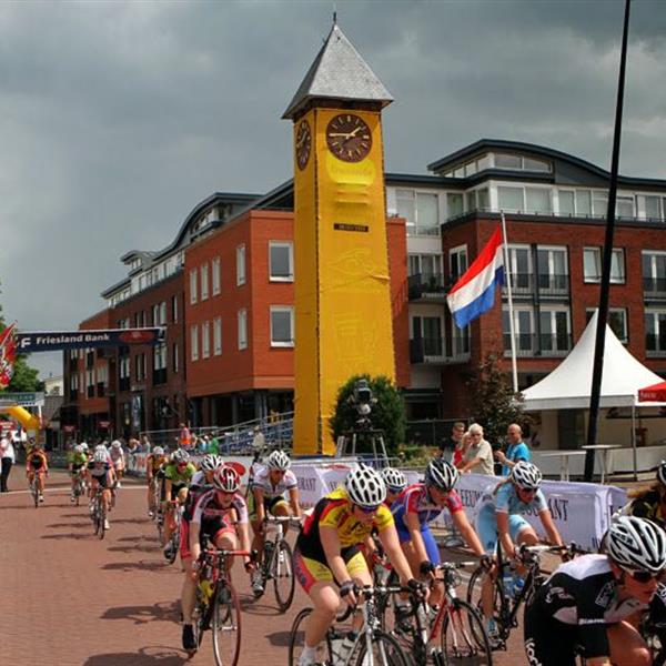 32e Profronde Surhuisterveen 2013 - Dames | Wielrennen Surhuisterveen