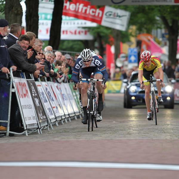 34e Profronde 2015 Elite & Beloften | Wielrennen Surhuisterveen